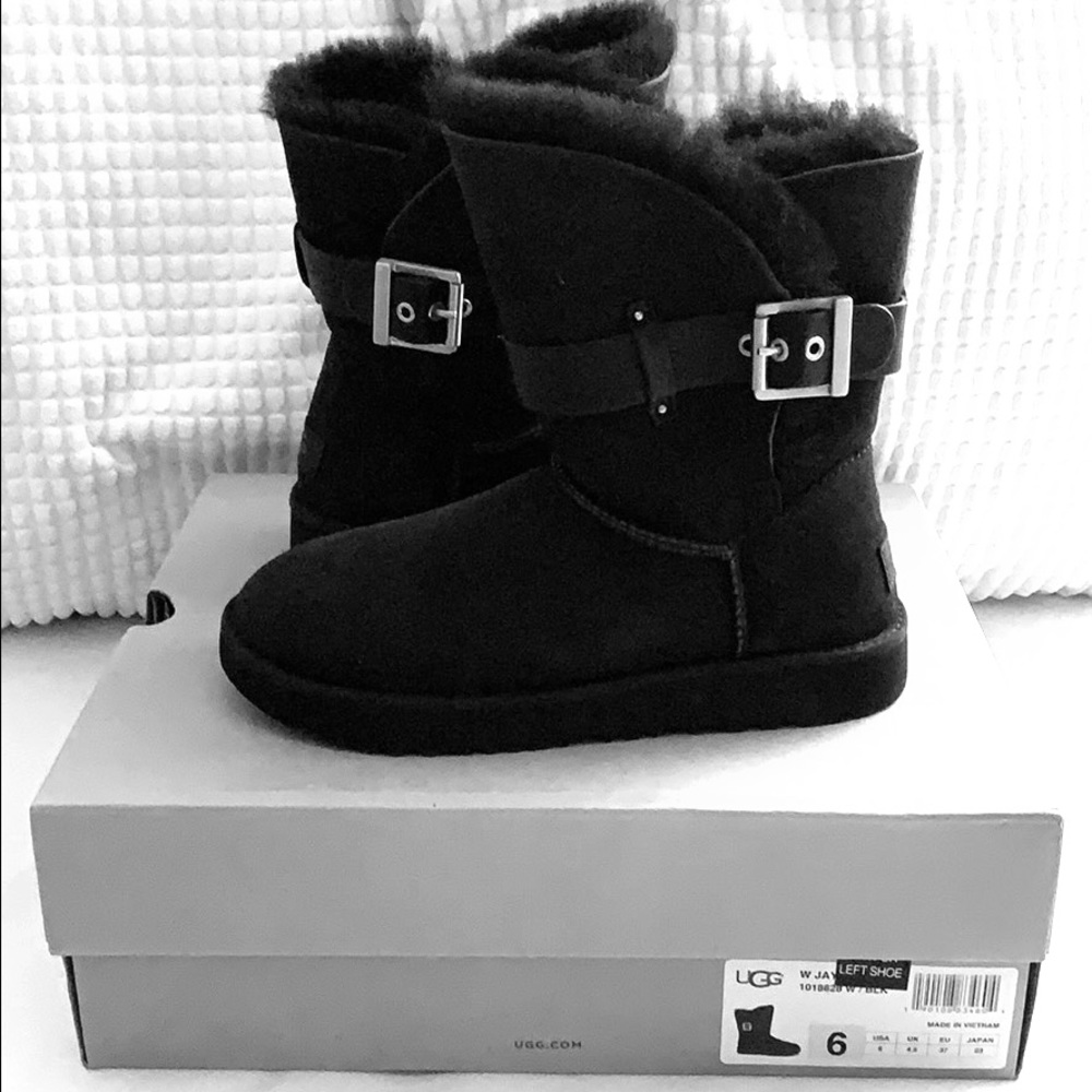 NWT UGG Jaylyn Buckle Ankle Boots US 6